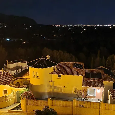 빌라 Casa Nirvana *