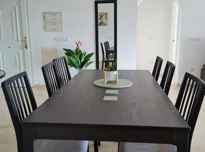 Casa Nirvana Villa *